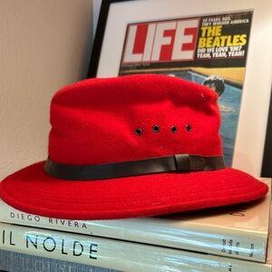 Filson Wool Packer Red Hat with Leather Band size XL